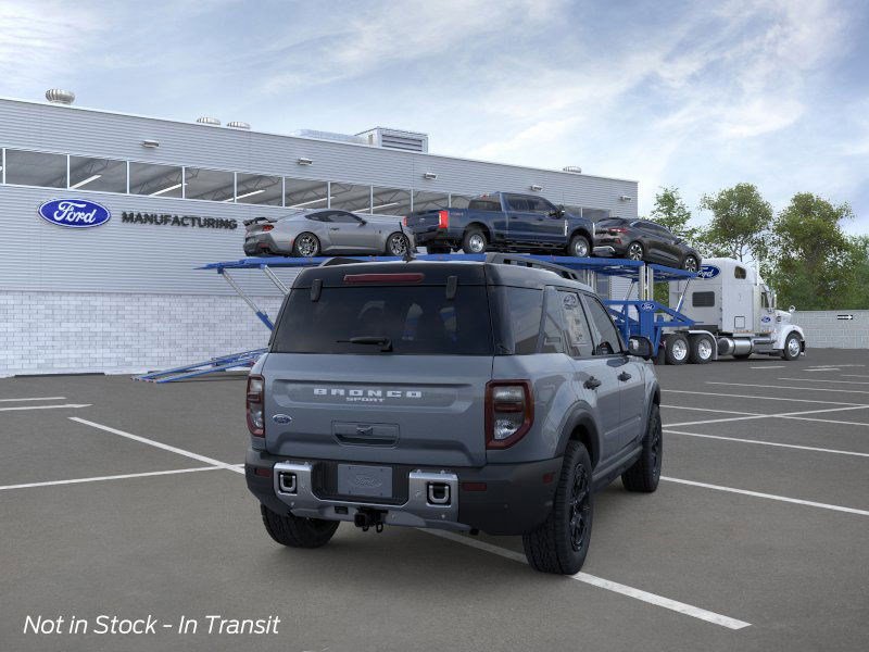 2025 Ford Bronco Sport Outer Banks photo 4