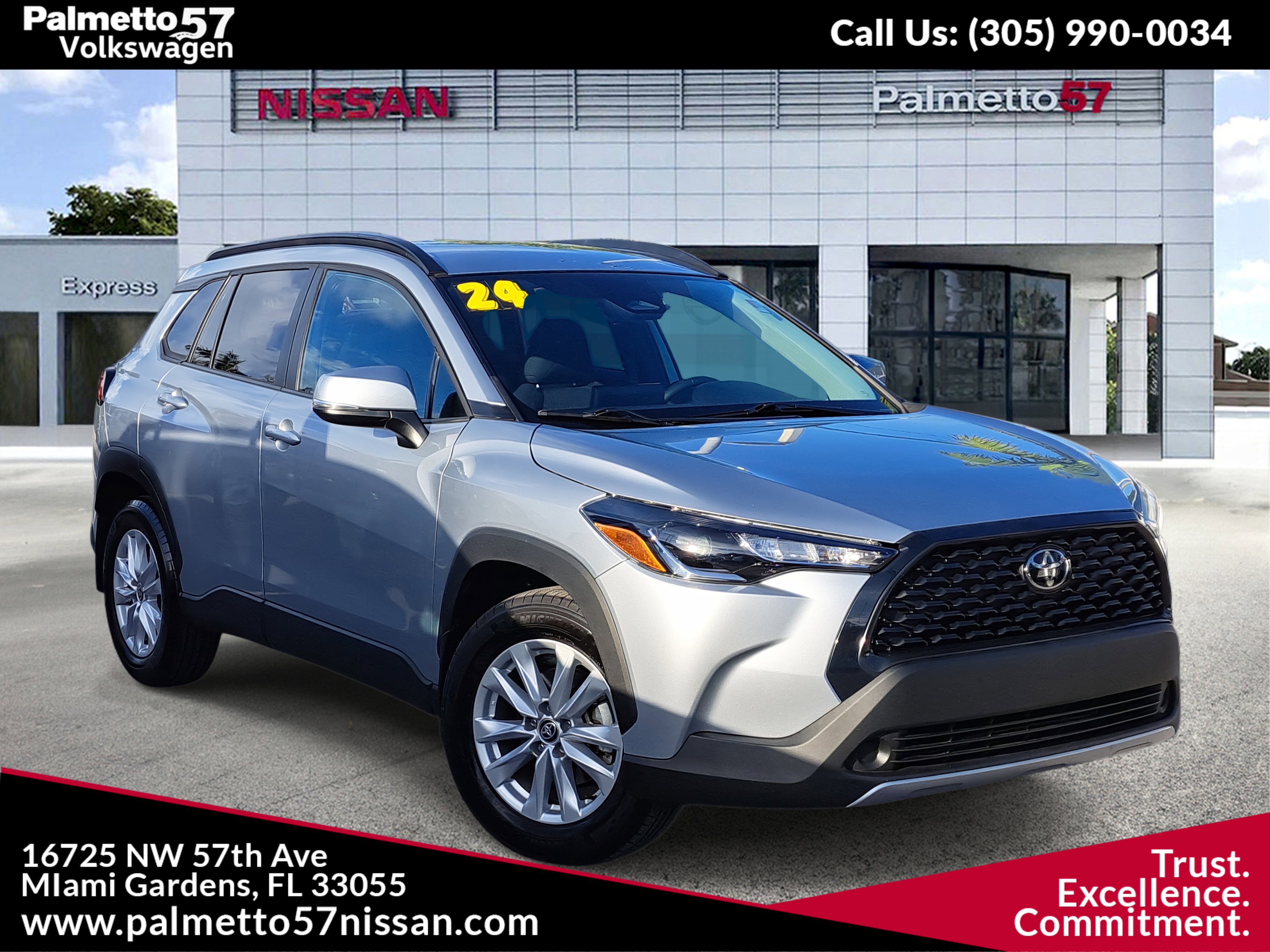 2024 Toyota Corolla Cross LE