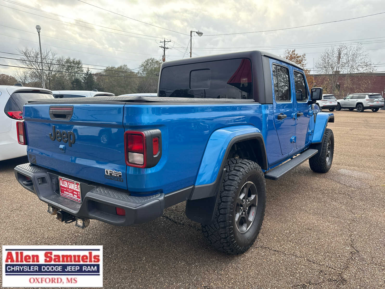 2021 Jeep Gladiator Sport S photo 3