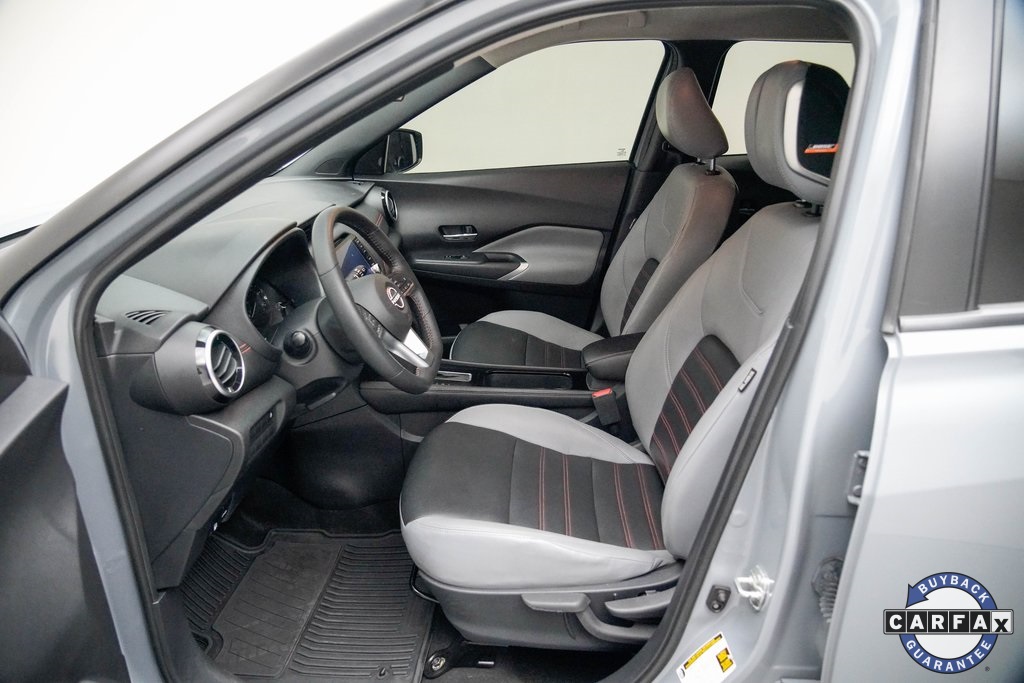 2022 Nissan Kicks SR photo 4