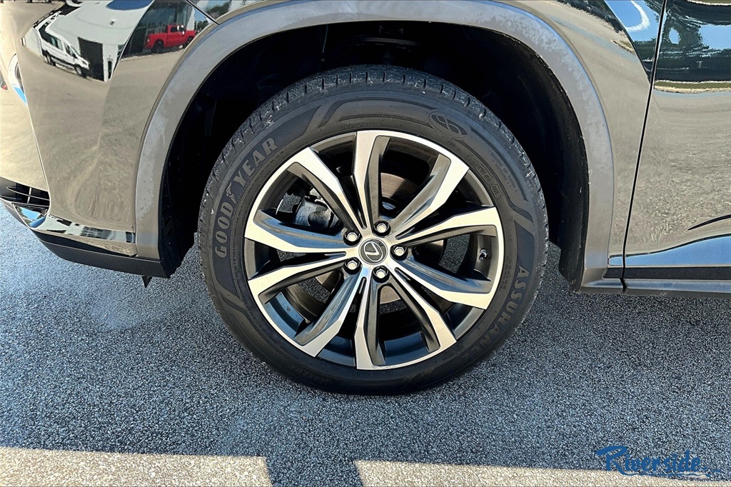 2019 Lexus RX 350L photo 7