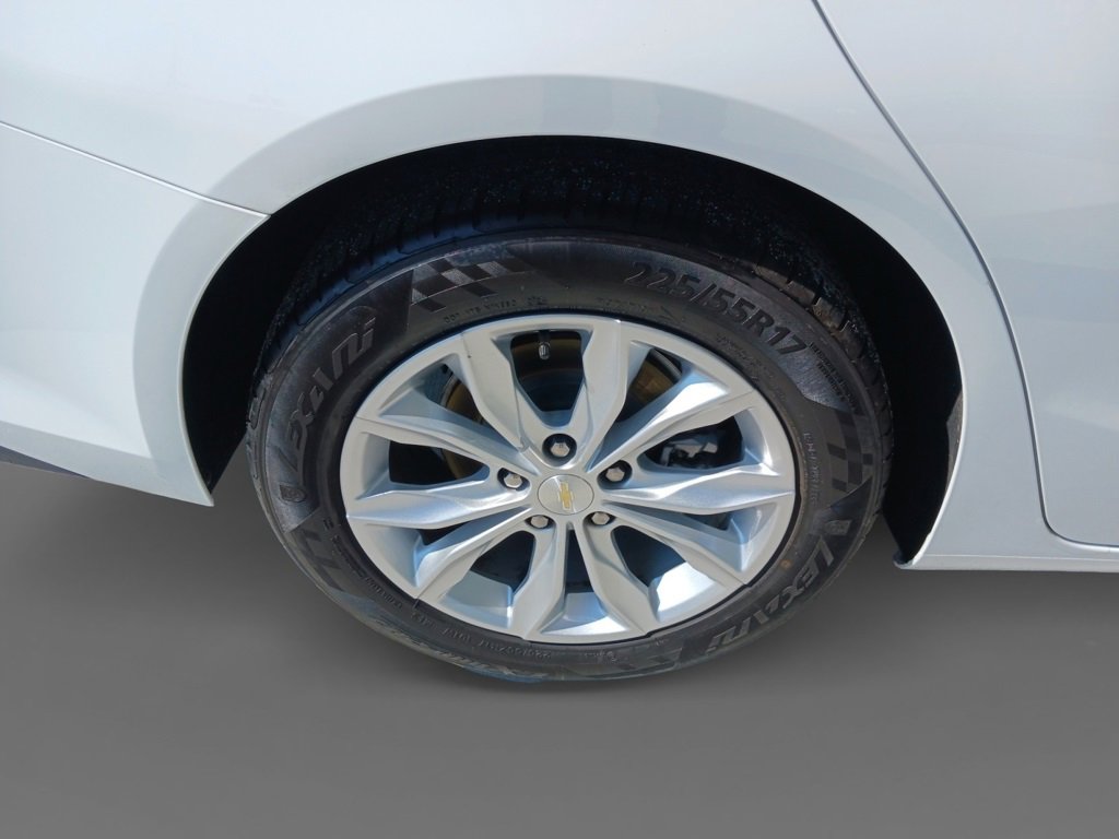 2024 Chevrolet Malibu 1LT photo 32