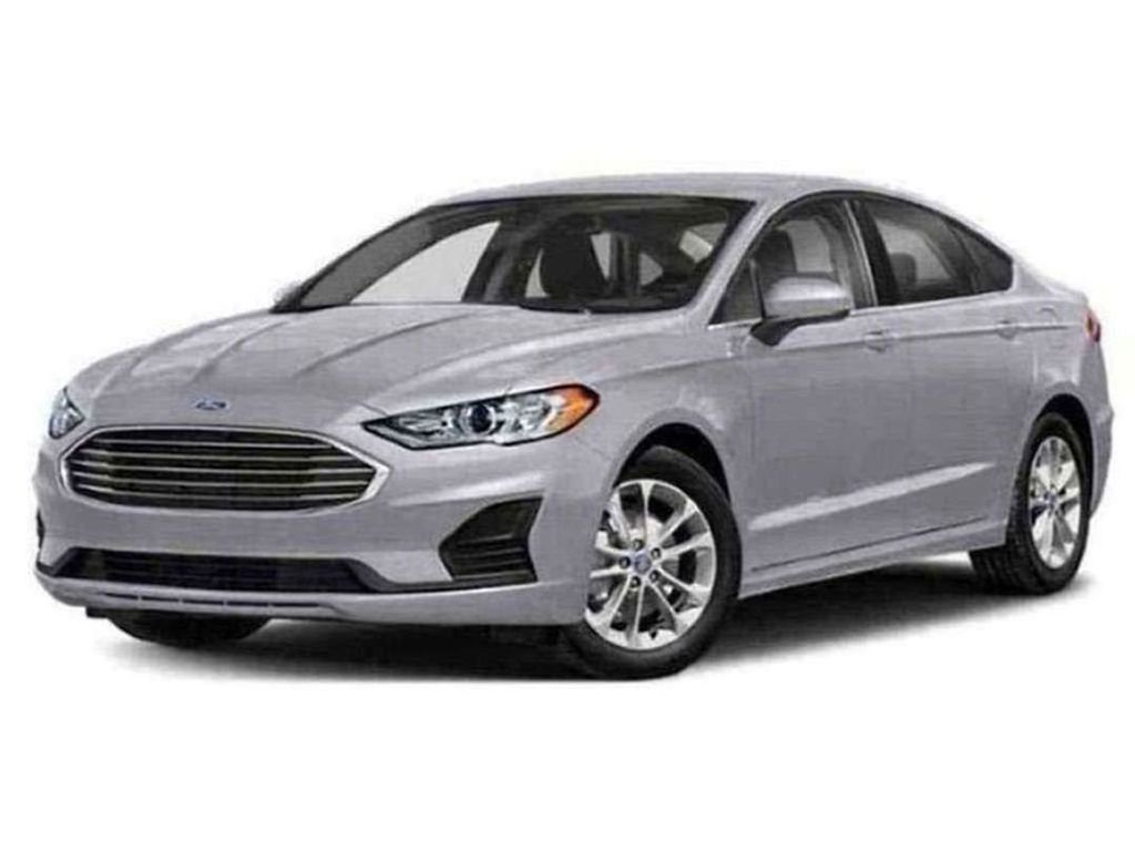 2020 Ford Fusion SE's photo