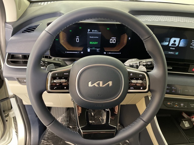2026 Kia Carnival EX photo 15