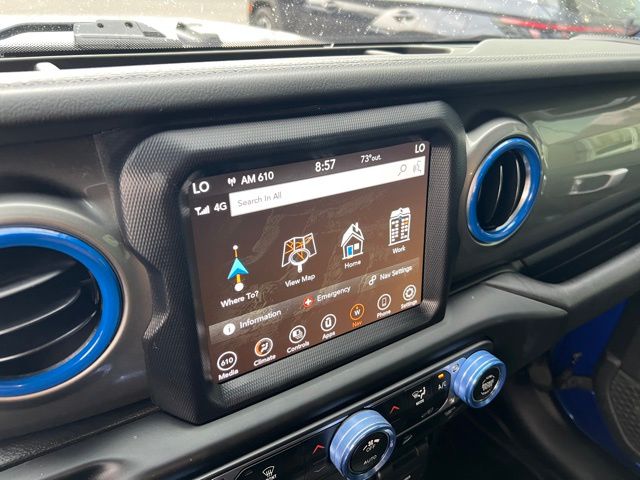 2020 Jeep Wrangler Unlimited Sahara photo 8