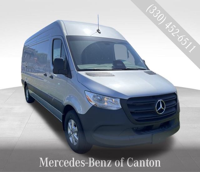 2025 Mercedes-Benz Sprinter Cargo Van Base's photo