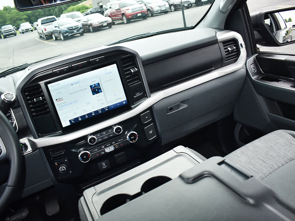 2023 Ford F-150 XLT photo 17