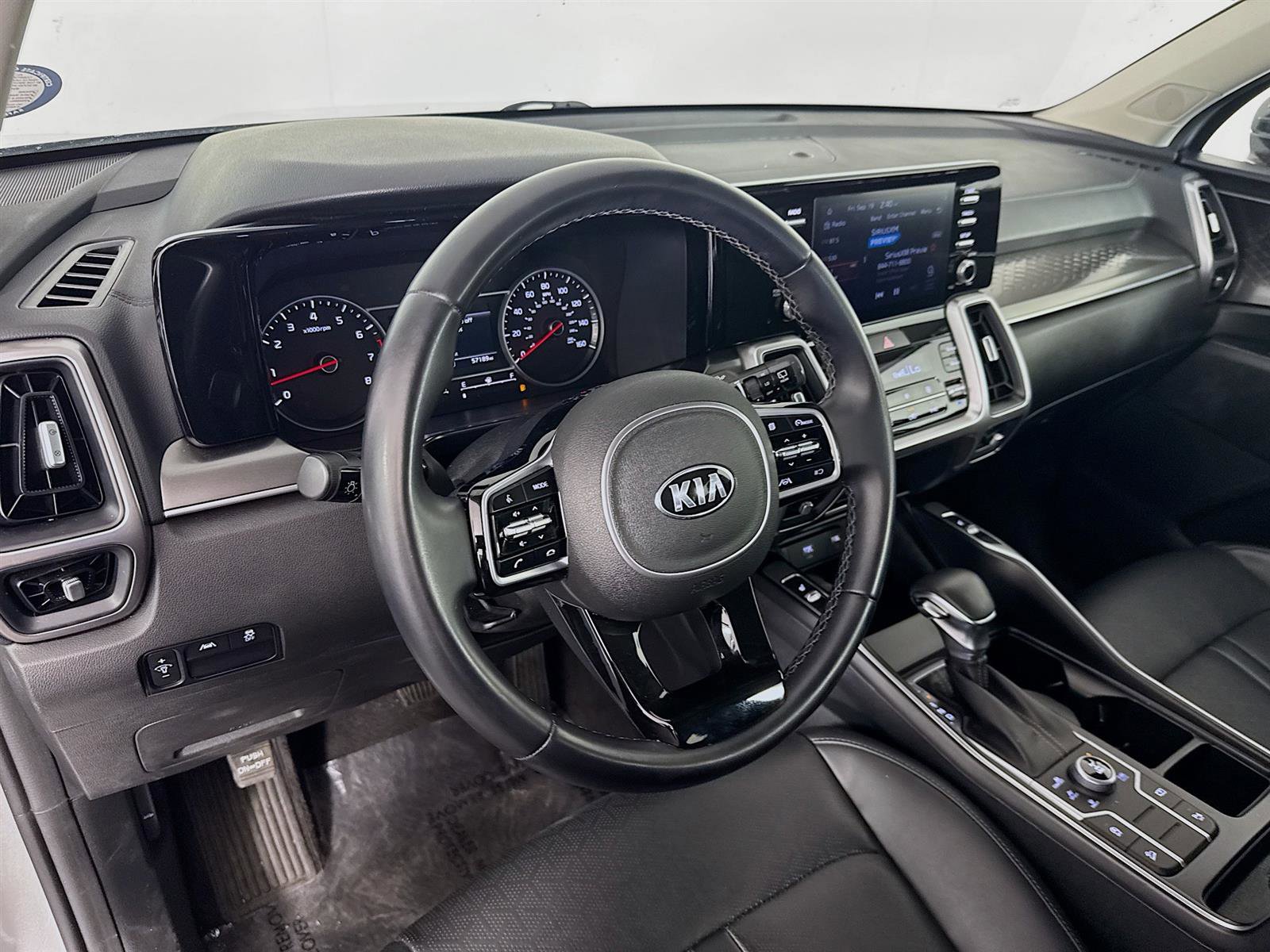 2021 Kia Sorento S photo 9