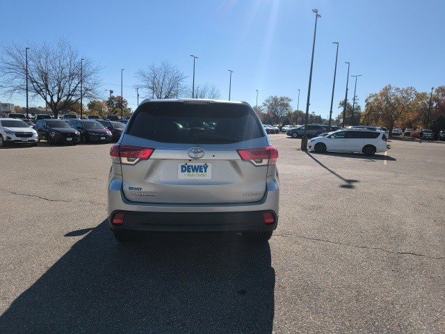 2018 Toyota Highlander XLE photo 2