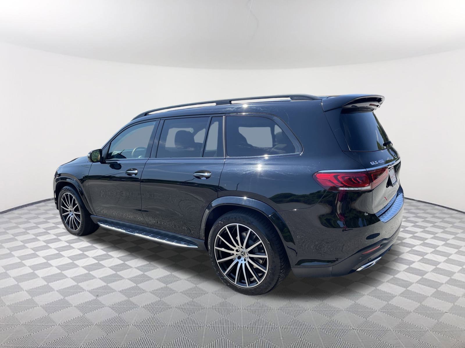 2022 Mercedes Benz GLS 450 4MATIC photo 3