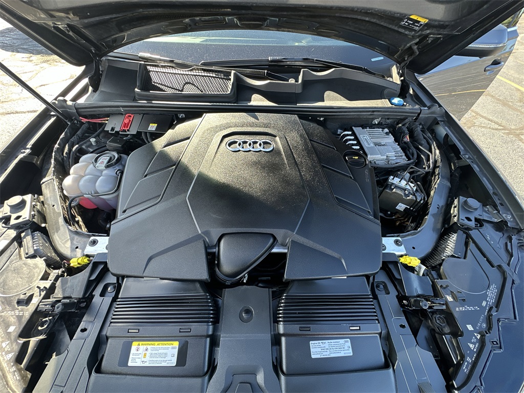 2021 AUDI Q7 - Image 22
