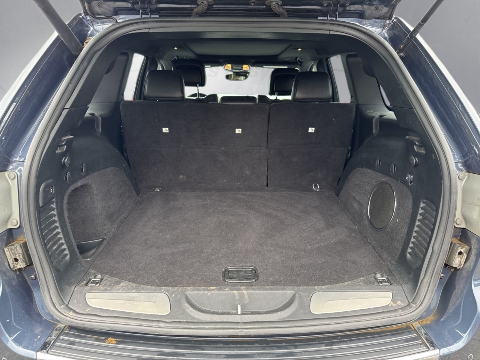 2020 Jeep Grand Cherokee Overland photo 25