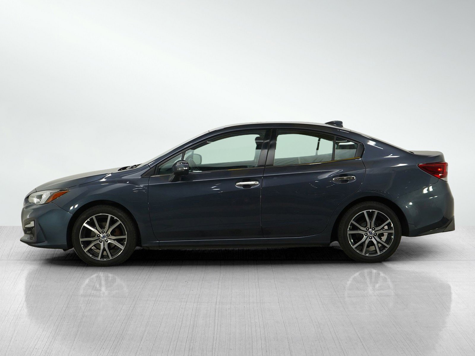 Used 2017 Subaru Impreza Limited with VIN 4S3GKAU67H3607004 for sale in Burnsville, Minnesota