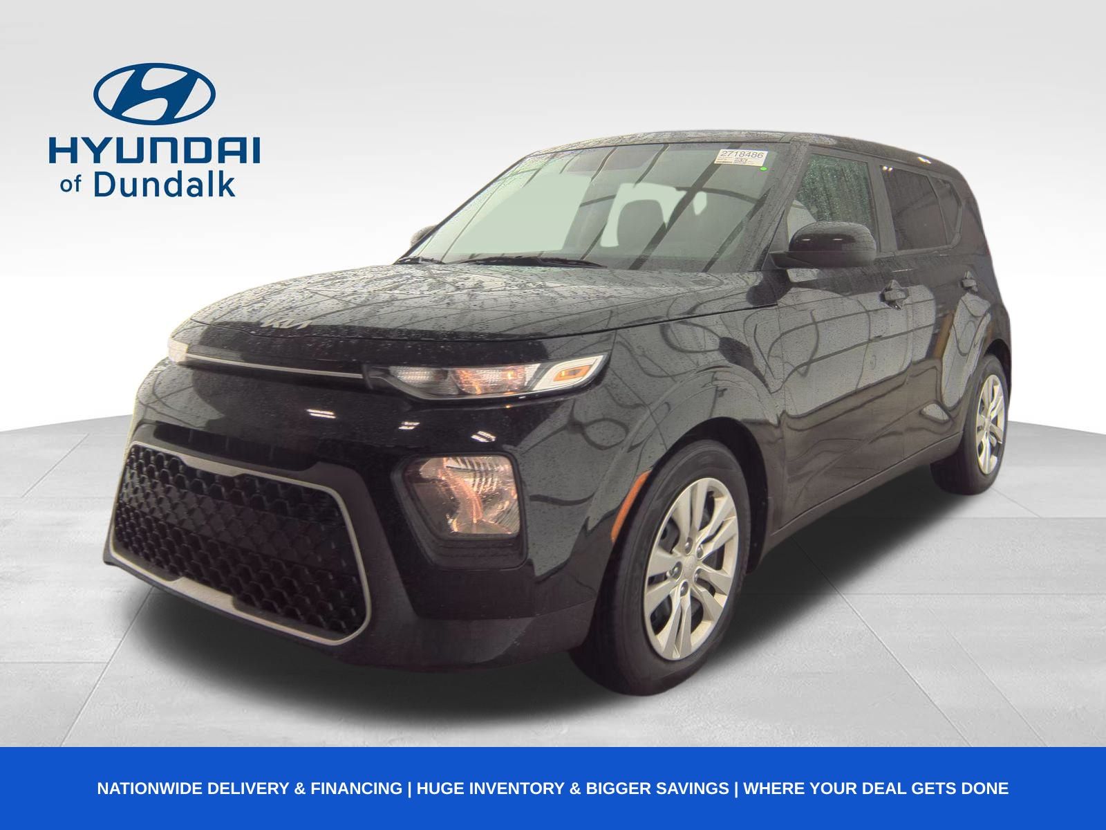 2022 Kia Soul LX's photo