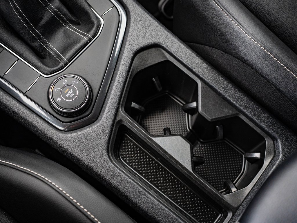 2022 Volkswagen Tiguan SE photo 30