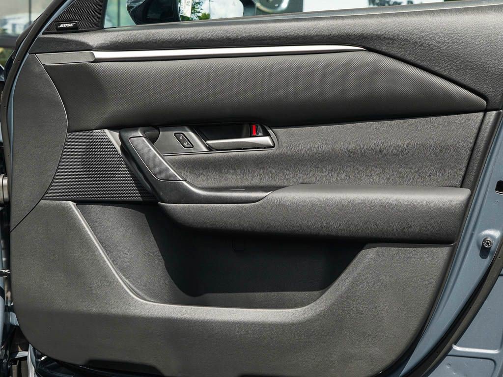 2025 Mazda CX-50 2.5 S Premium photo 8