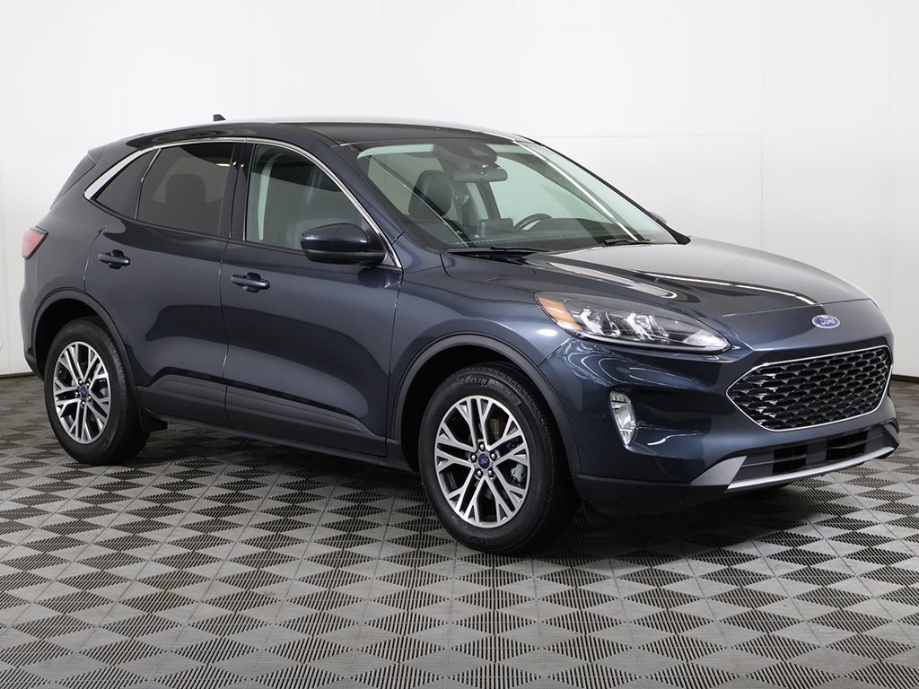 2022 Ford Escape SEL photo 2