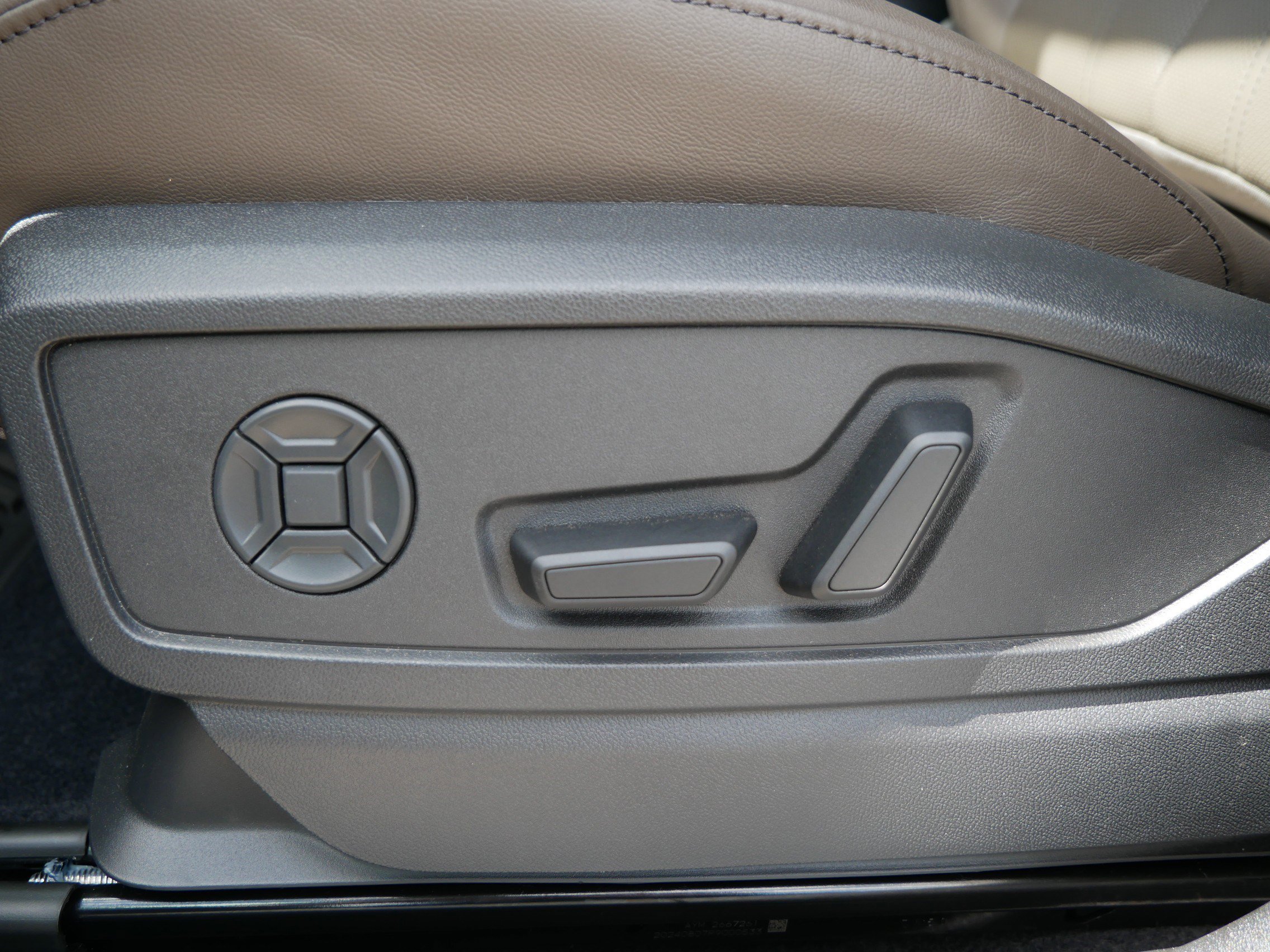 2025 Audi Q5 Premium Plus photo 13