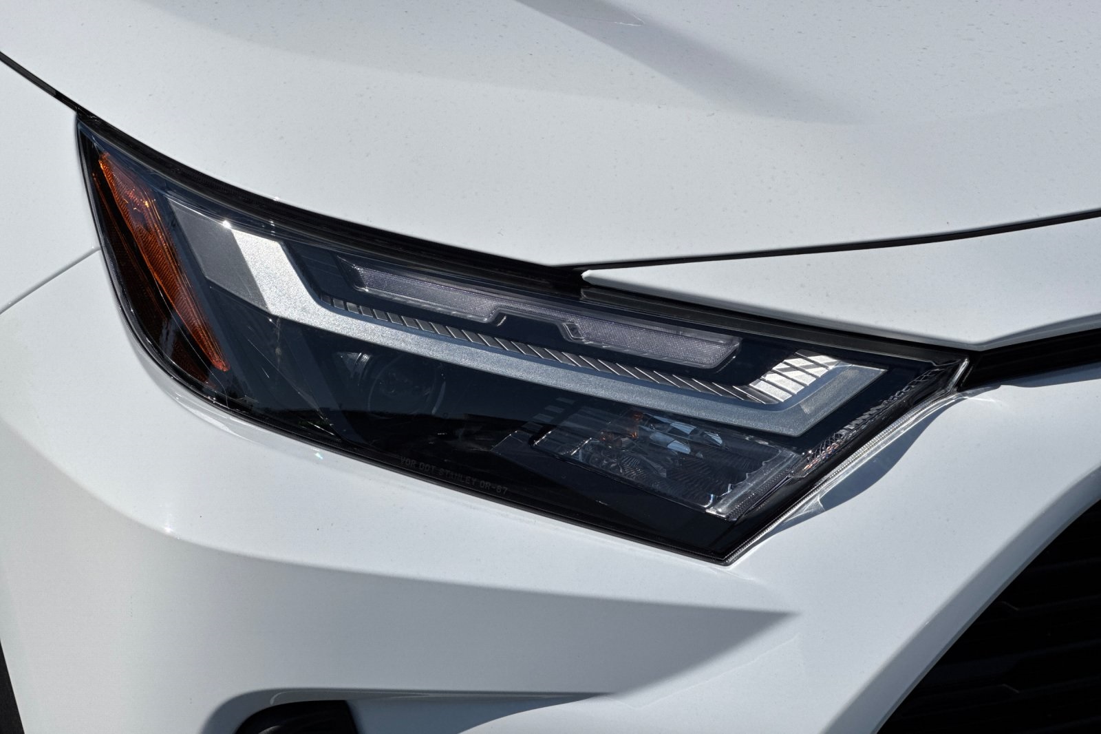 2025 Toyota RAV4 LE photo 28