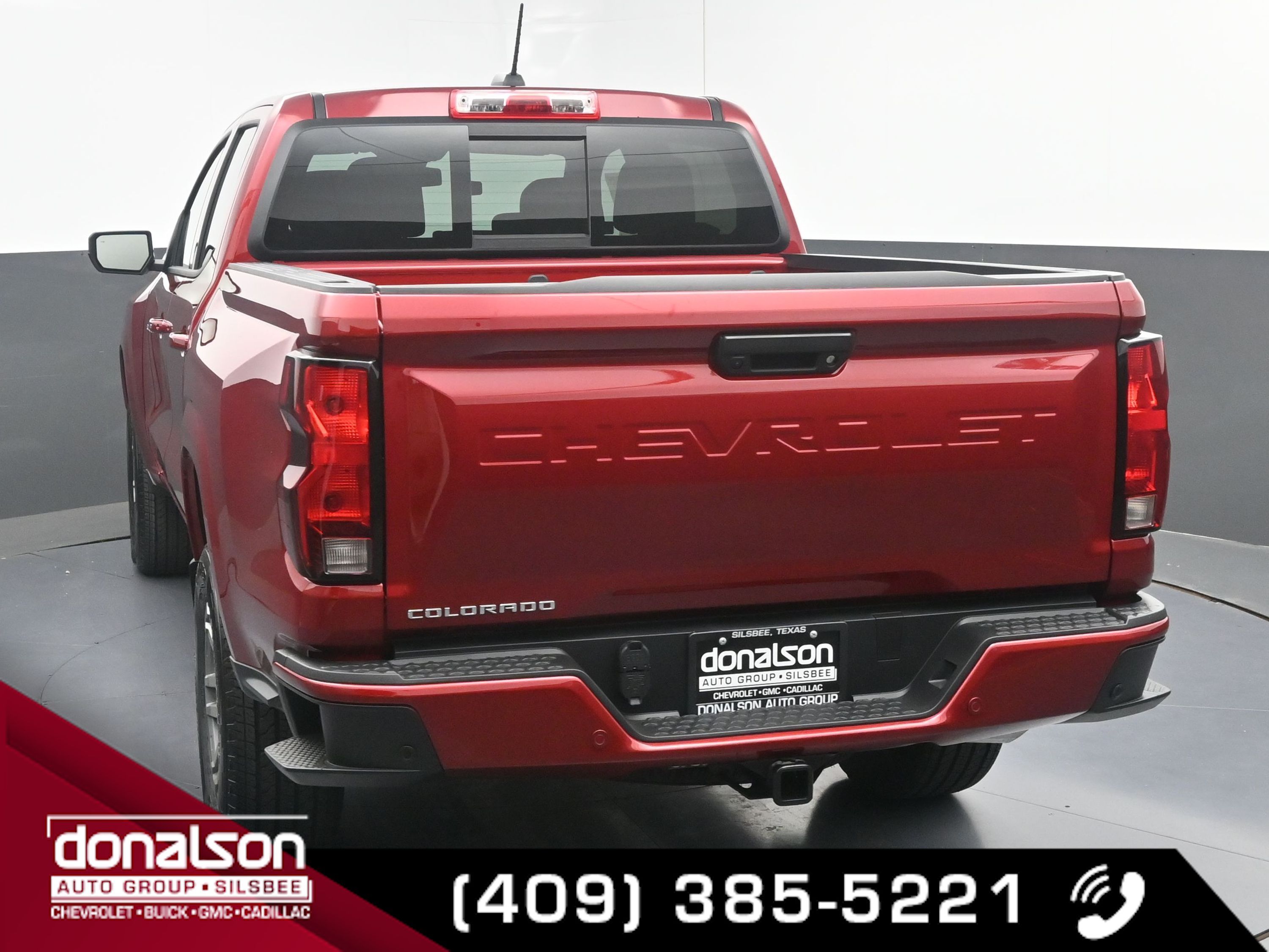 2025 Chevrolet Colorado Work Truck LT photo 3