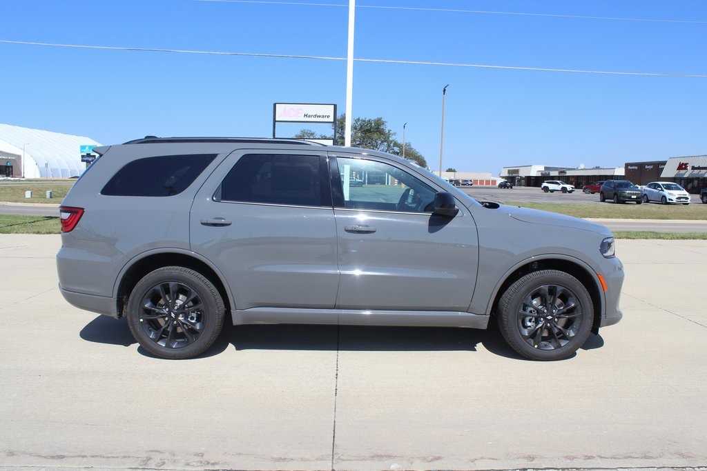 2026 Dodge Durango GT photo 2