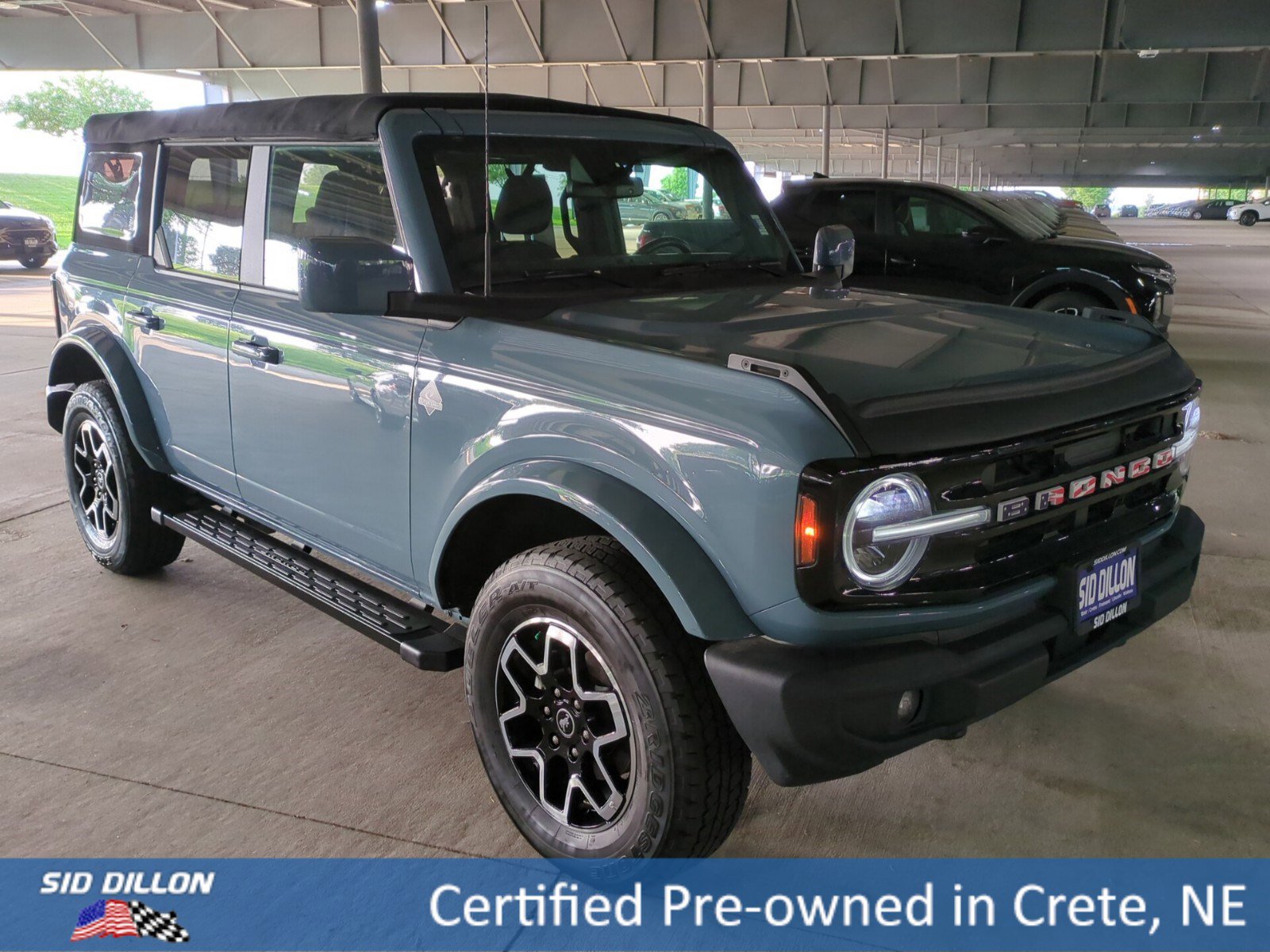 2023 Ford Bronco Outer Banks photo 4