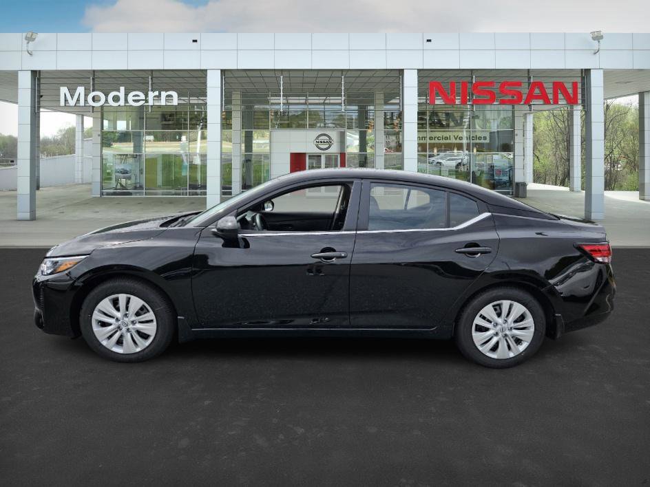 2025 Nissan Sentra S photo 6