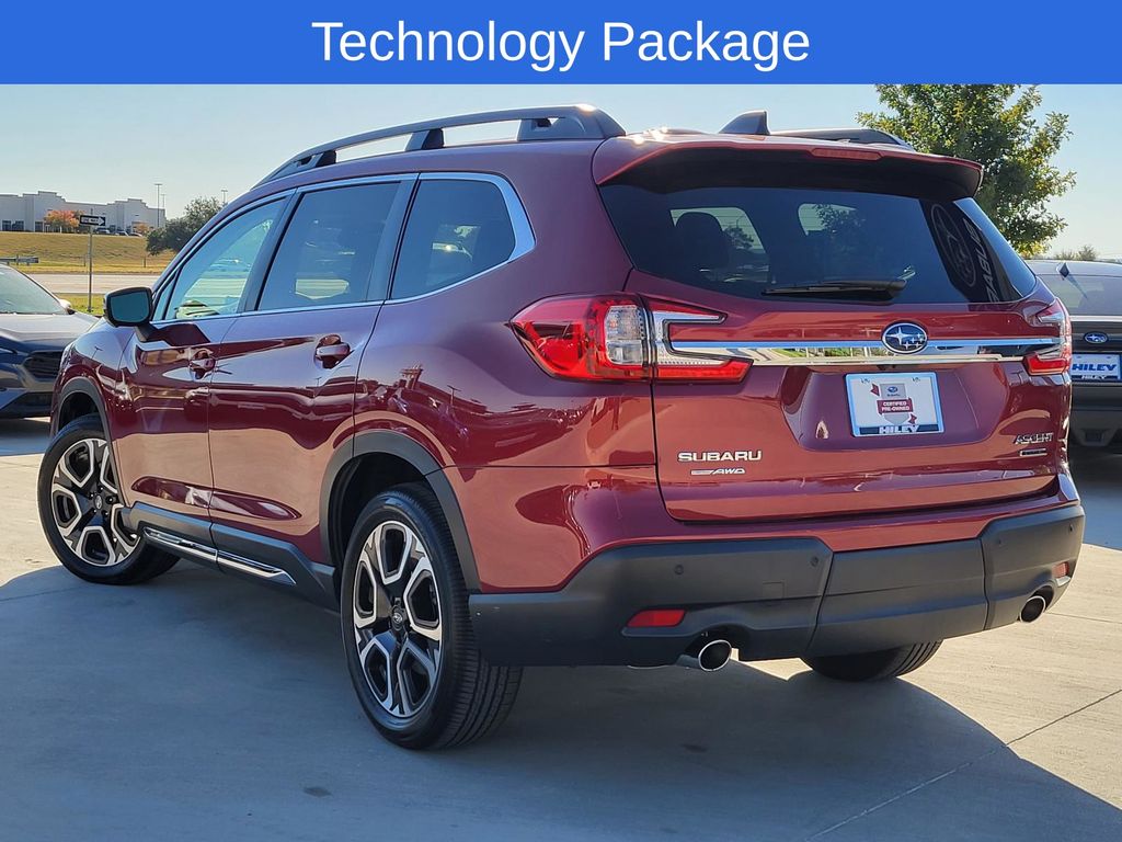 2023 Subaru Ascent Limited photo 3