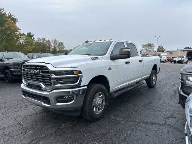2025 Ram 2500 Tradesman photo 4