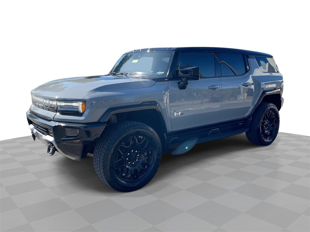 2026 GMC HUMMER EV 2X's photo