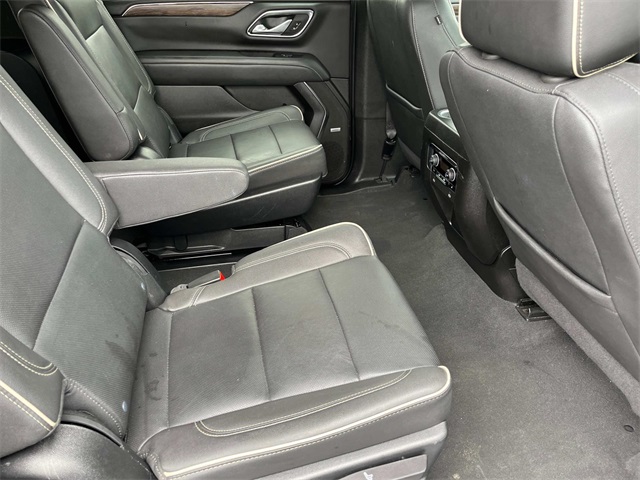 2023 Chevrolet Suburban Premier photo 23