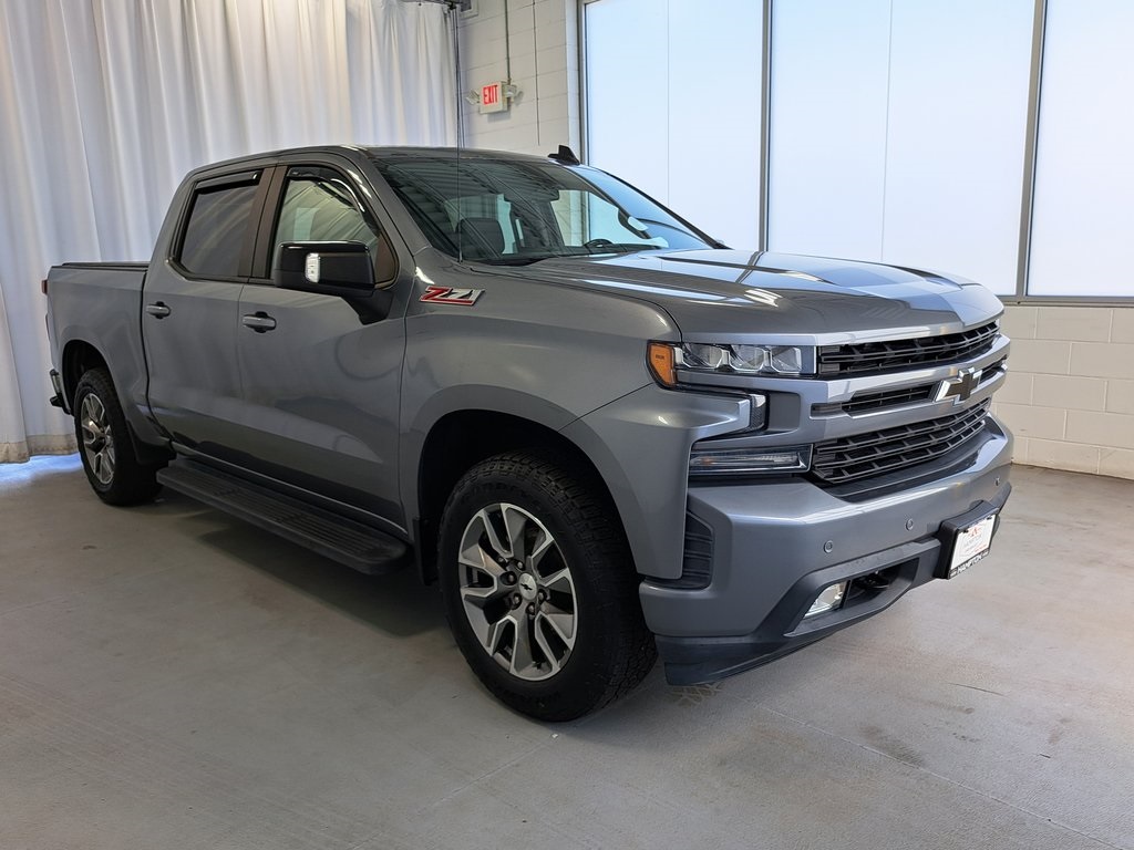 2020 Chevrolet Silverado 1500 RST photo 3