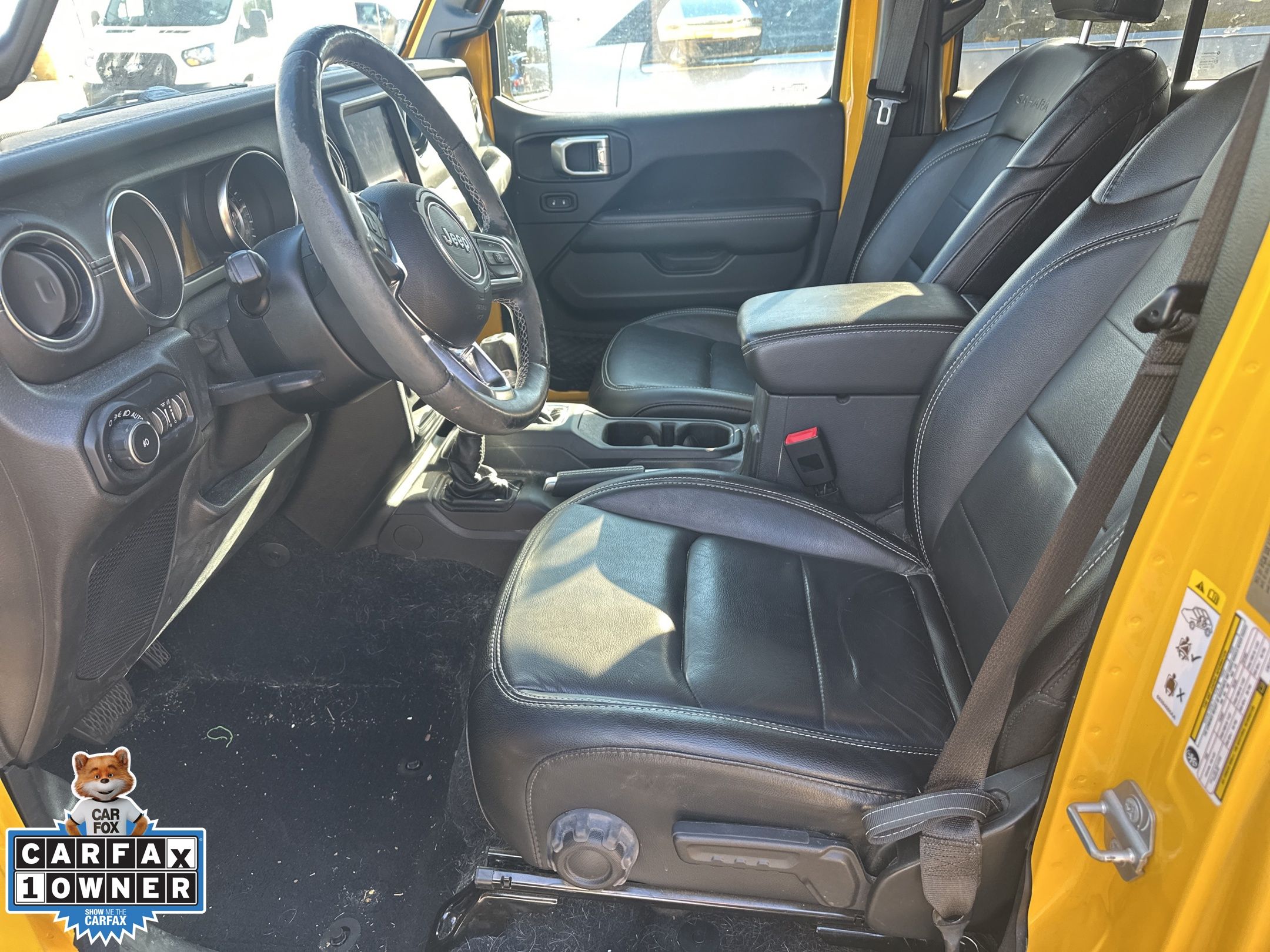 2020 Jeep Wrangler Unlimited Sahara photo 4