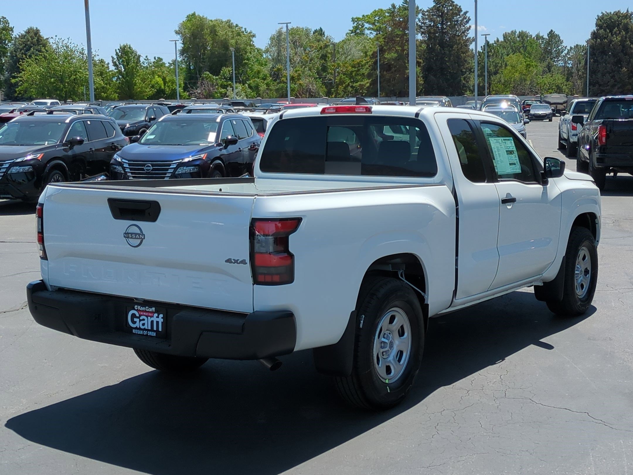 2025 Nissan Frontier S photo 3