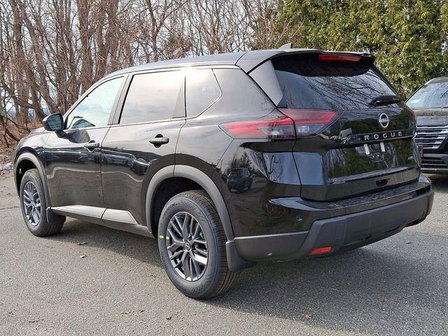 2025 Nissan Rogue S photo 4