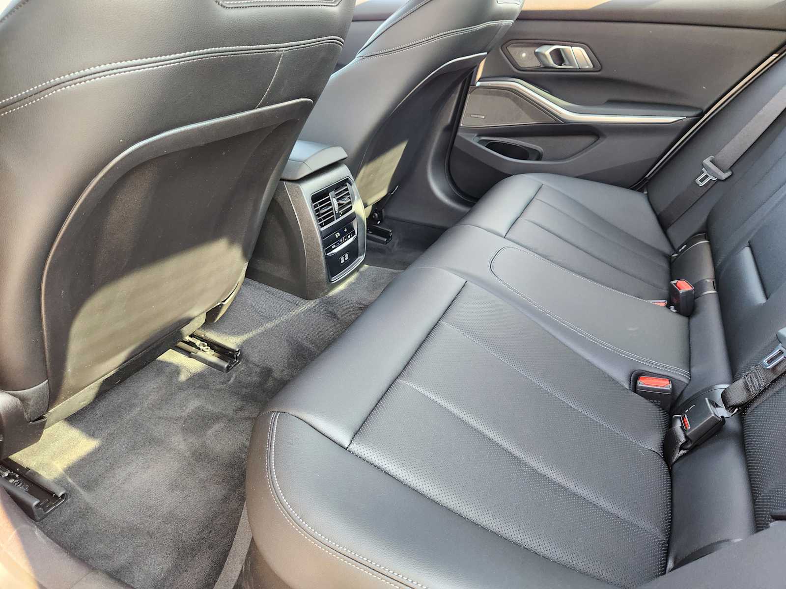 2025 Bmw 330i xDrive photo 20