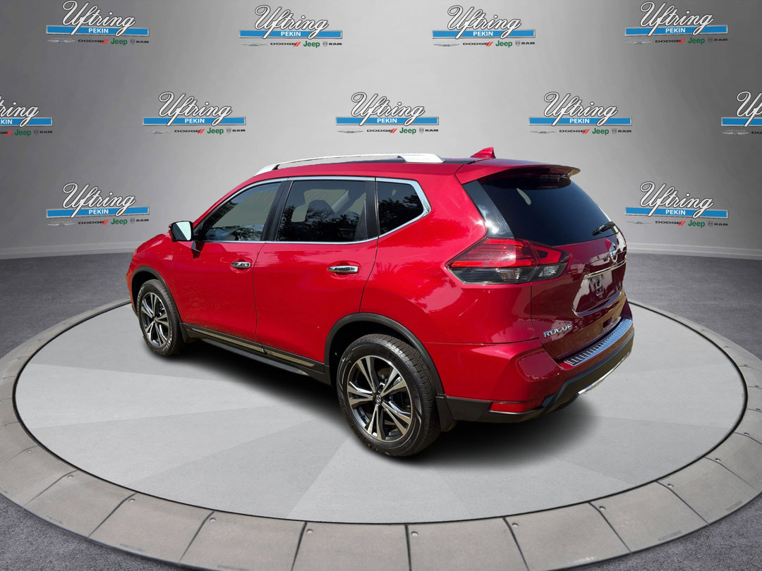 2017 Nissan Rogue SL photo 4