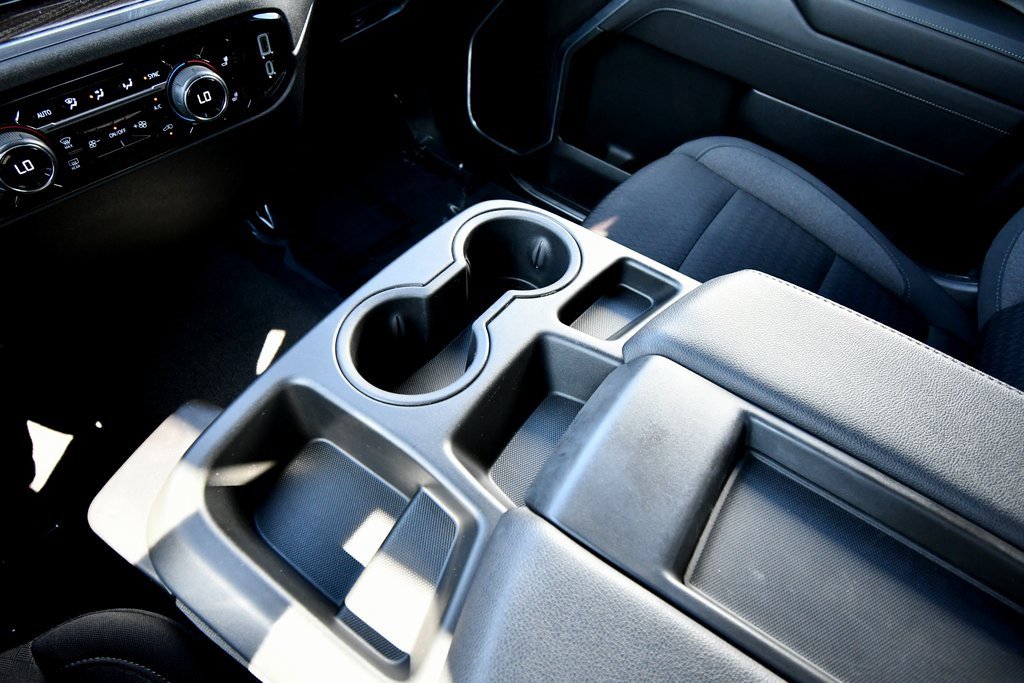 2025 Chevrolet Silverado 1500 LT photo 26