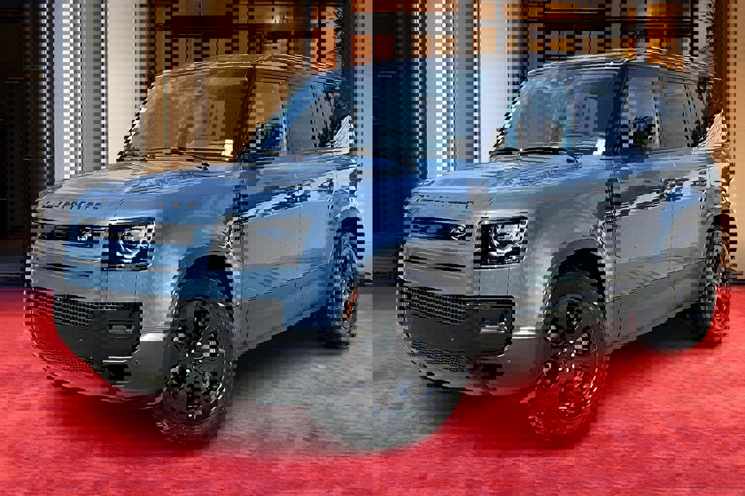 2026 Land Rover Defender S's photo
