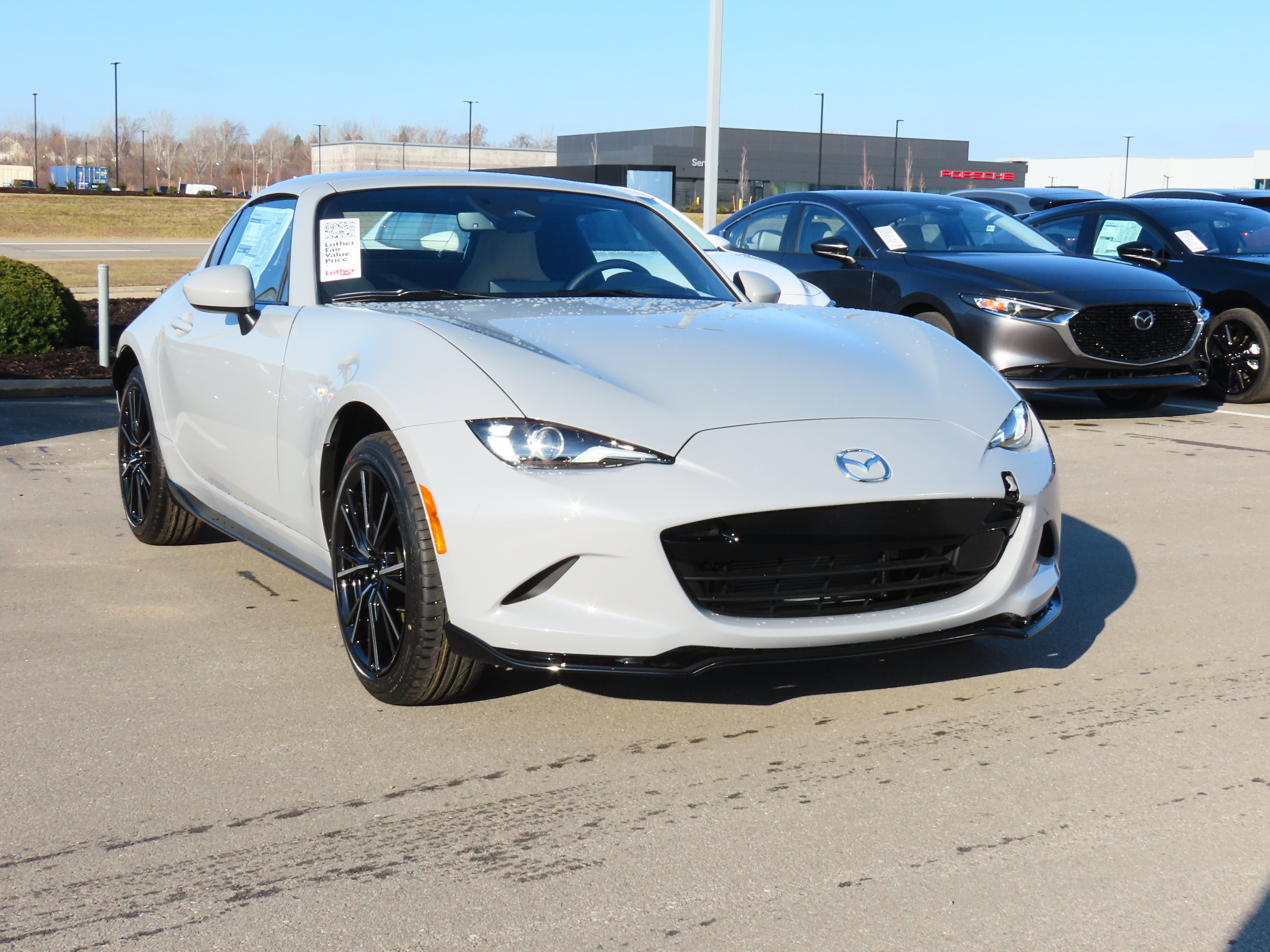 2025 Mazda MX-5 Miata RF Grand Touring's photo