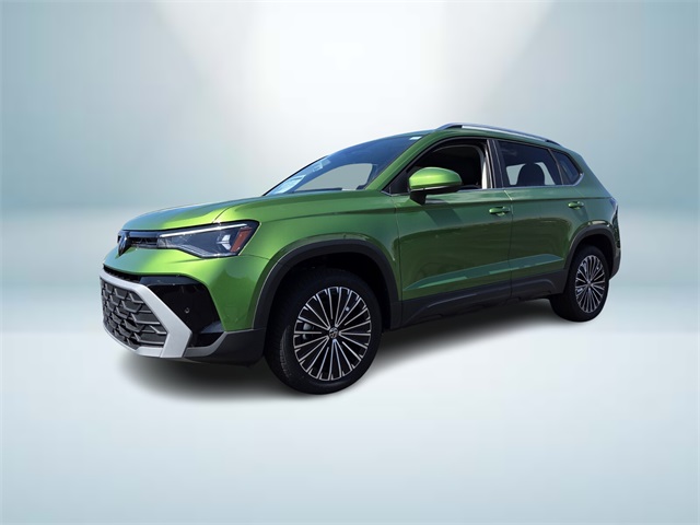 2025 Volkswagen Taos SE photo 2