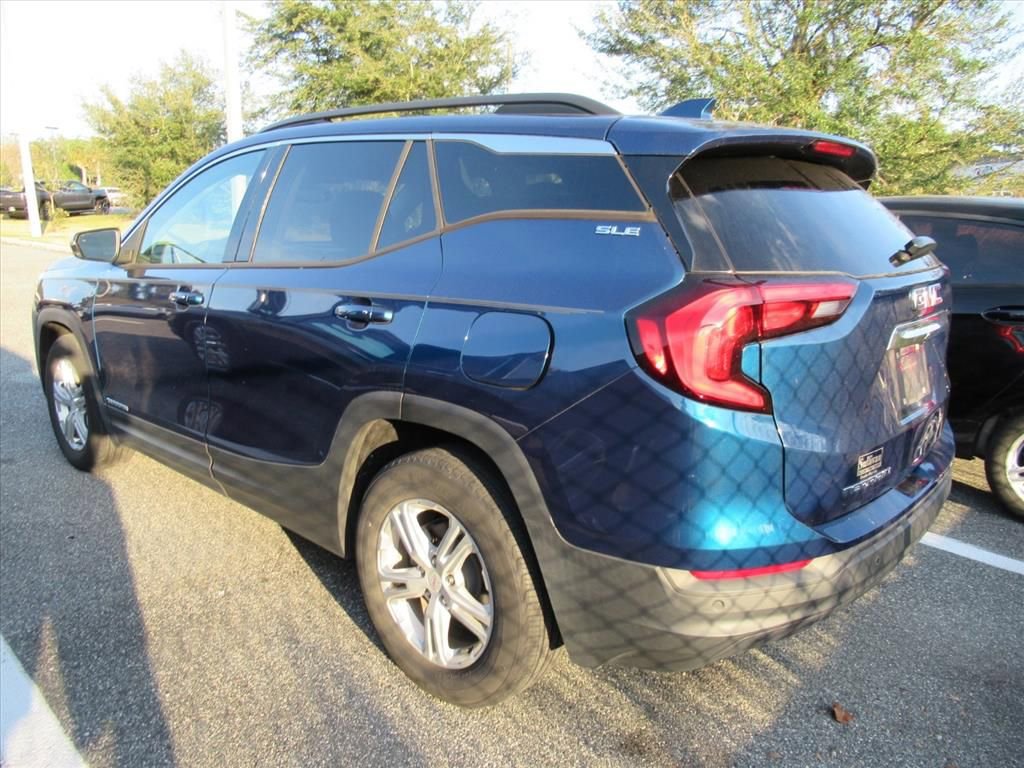 2020 Gmc Terrain SLE photo 2