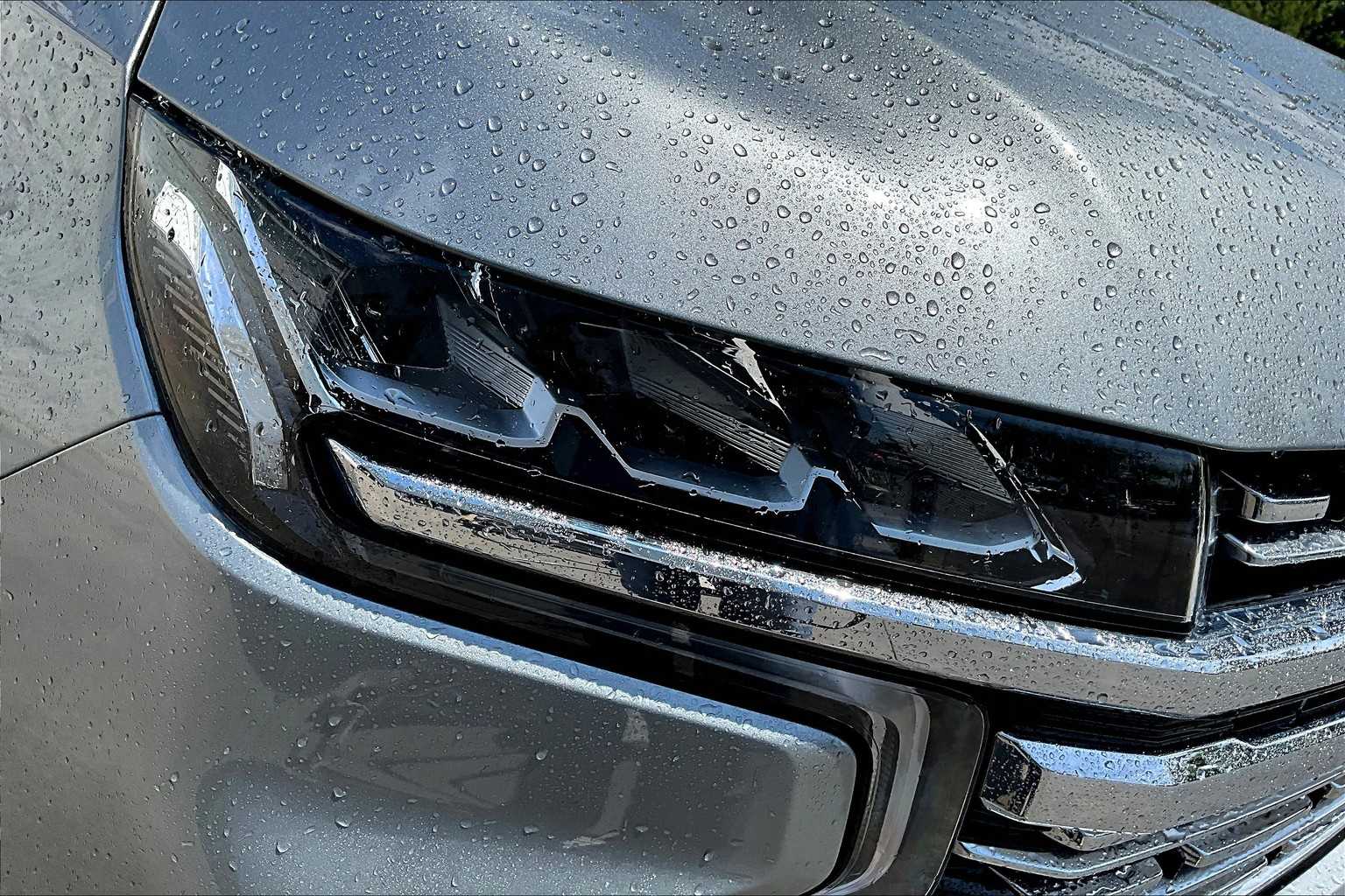 2024 Chevrolet Suburban Premier photo 27