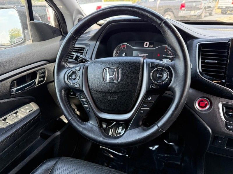 2022 Honda Ridgeline RTL photo 11