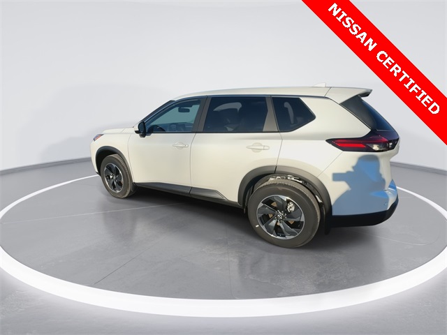 2025 Nissan Rogue SV photo 4