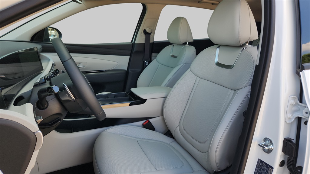 2025 Hyundai Tucson Hybrid Limited photo 25