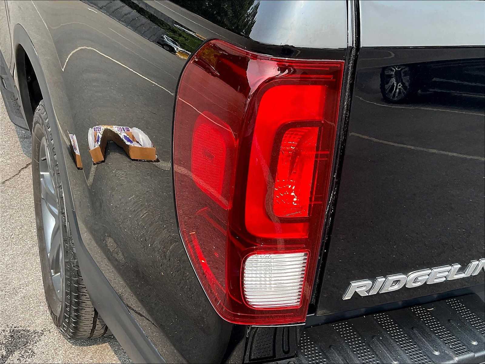 2022 Honda Ridgeline RTL-E photo 30