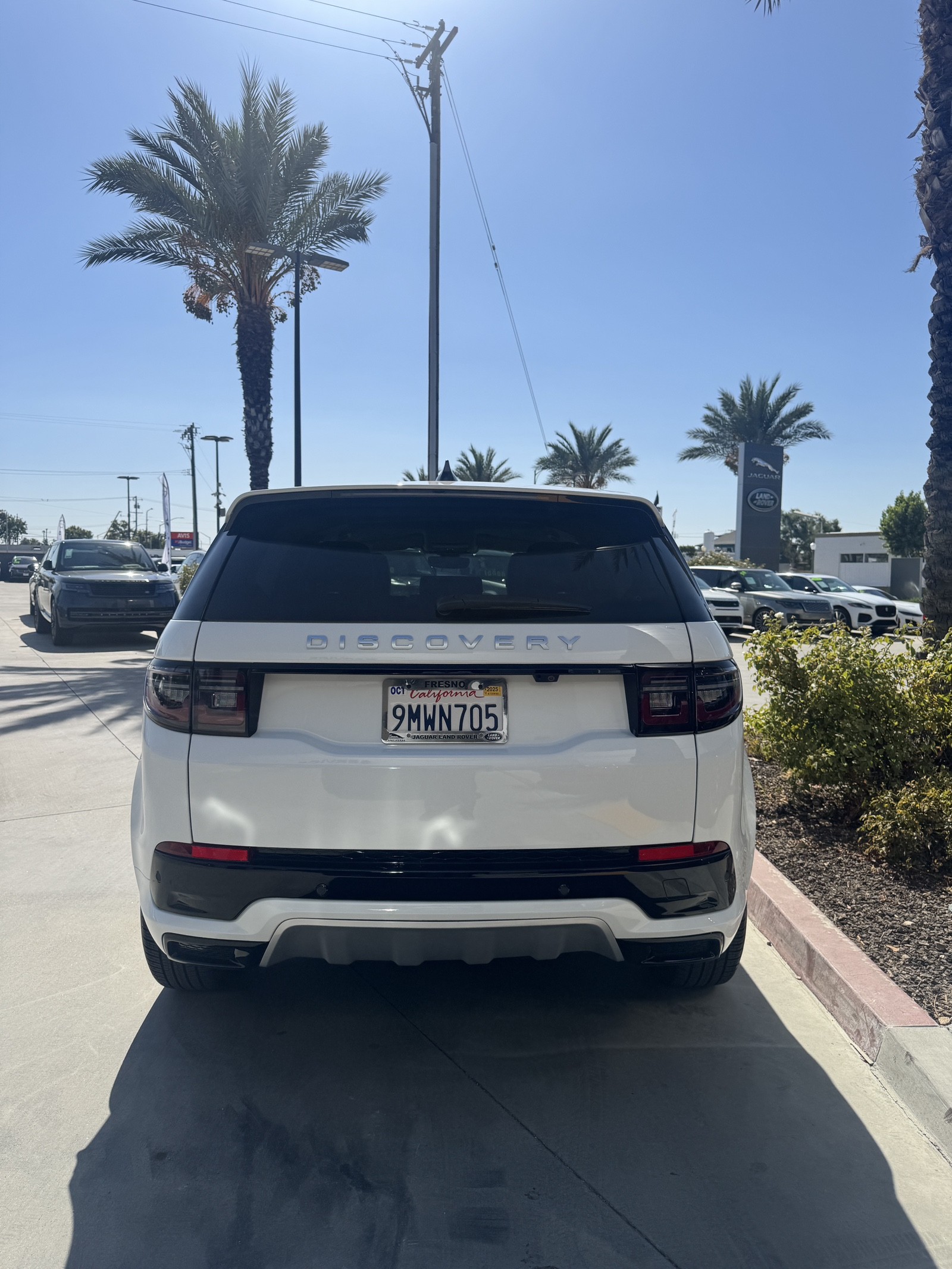2024 Land Rover Discovery Sport S photo 2