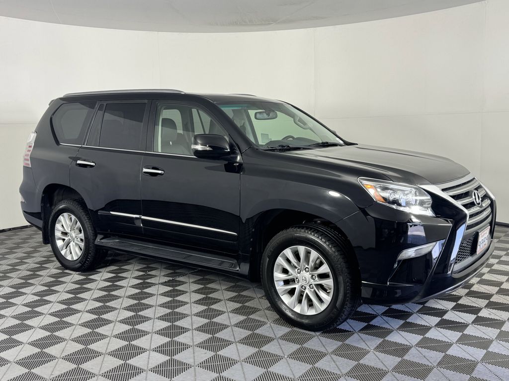 Used 2019 Black Lexus 460 image 1