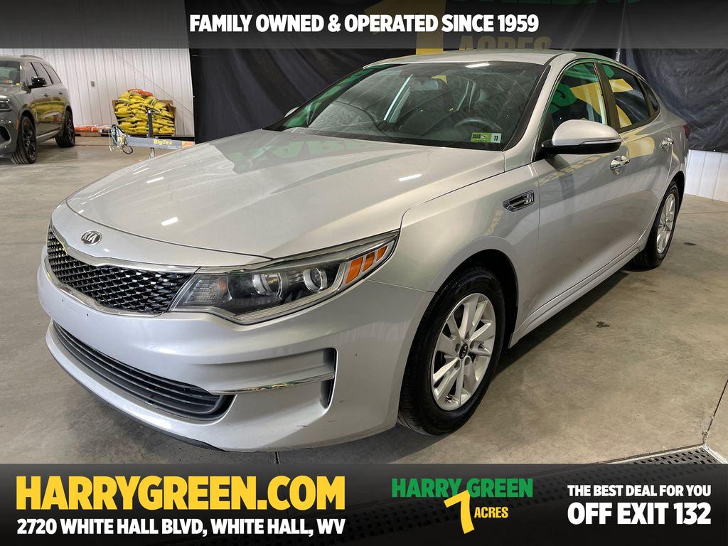 2018 Kia Optima LX's photo